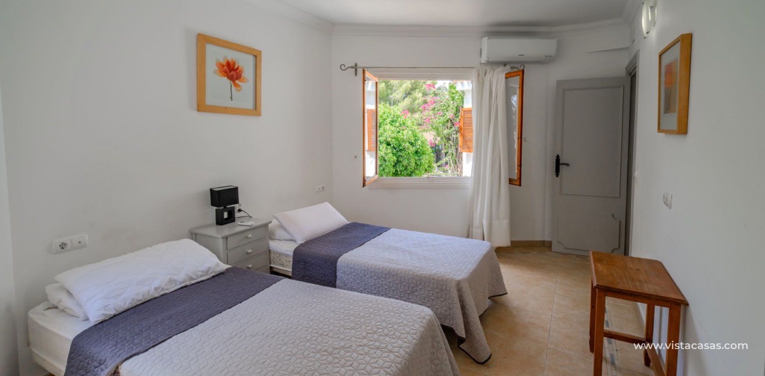 Sale - Villa - Cabo Roig