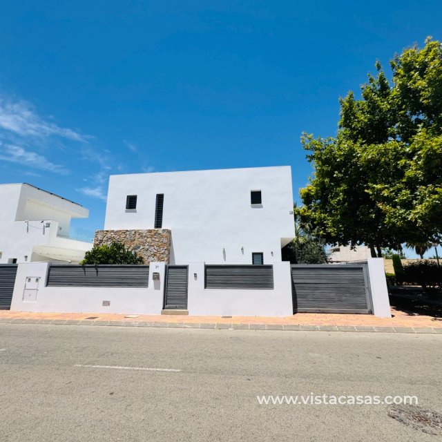 Villa - Sale - San Pedro del Pinatar - San Pedro del Pinatar