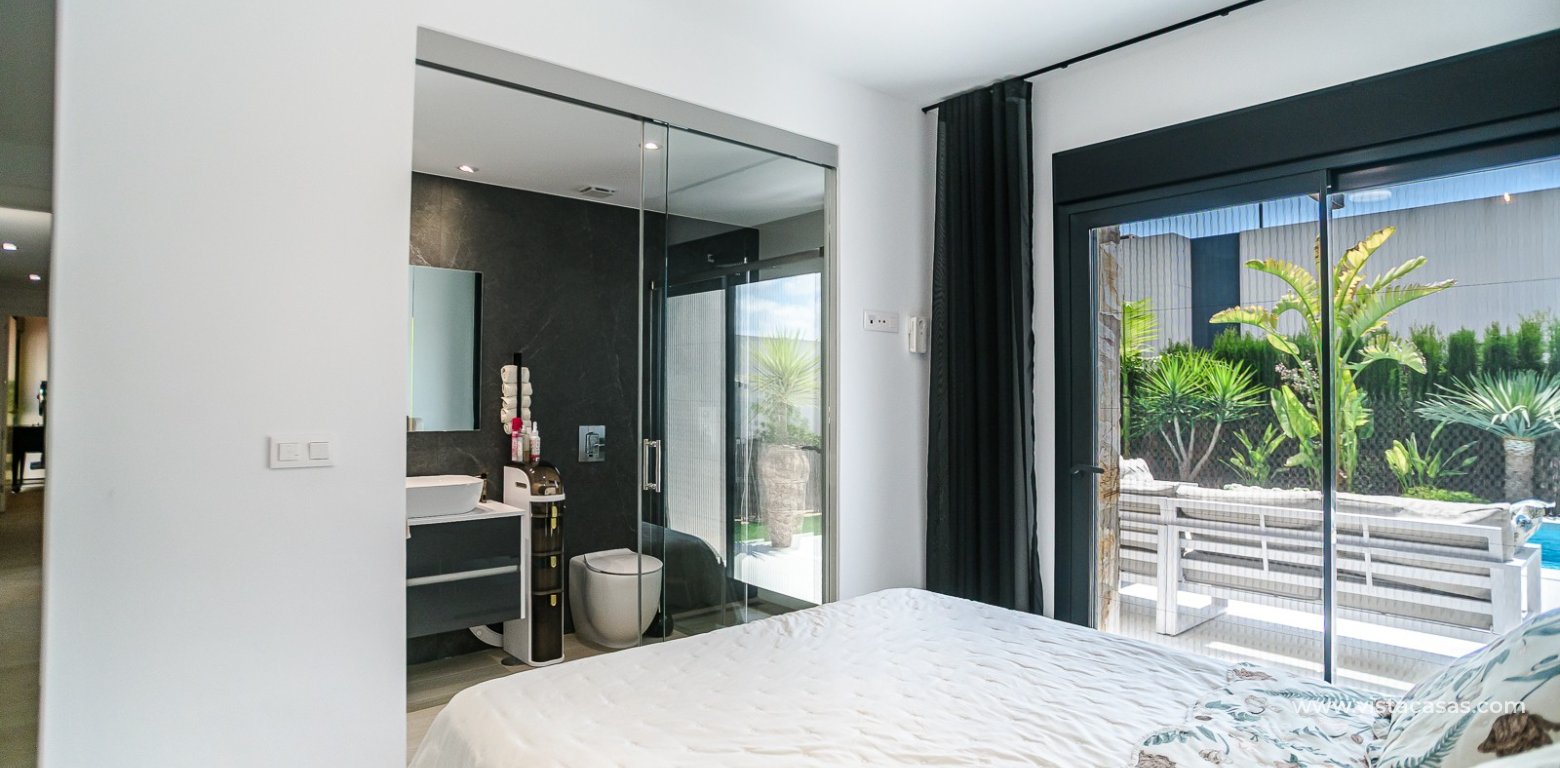Sale - Villa - Algorfa - La Finca Golf Resort