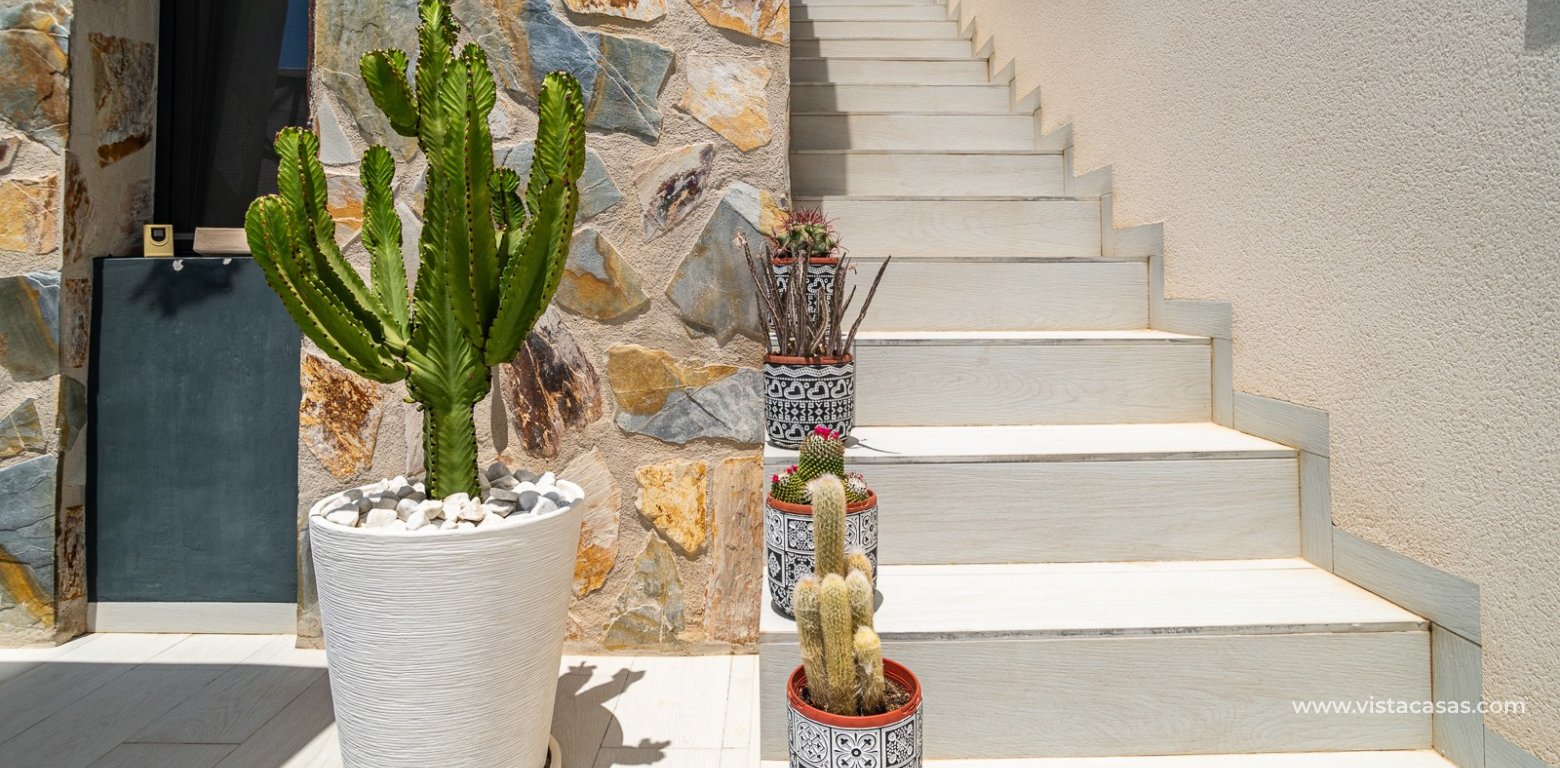 Sale - Villa - Algorfa - La Finca Golf Resort