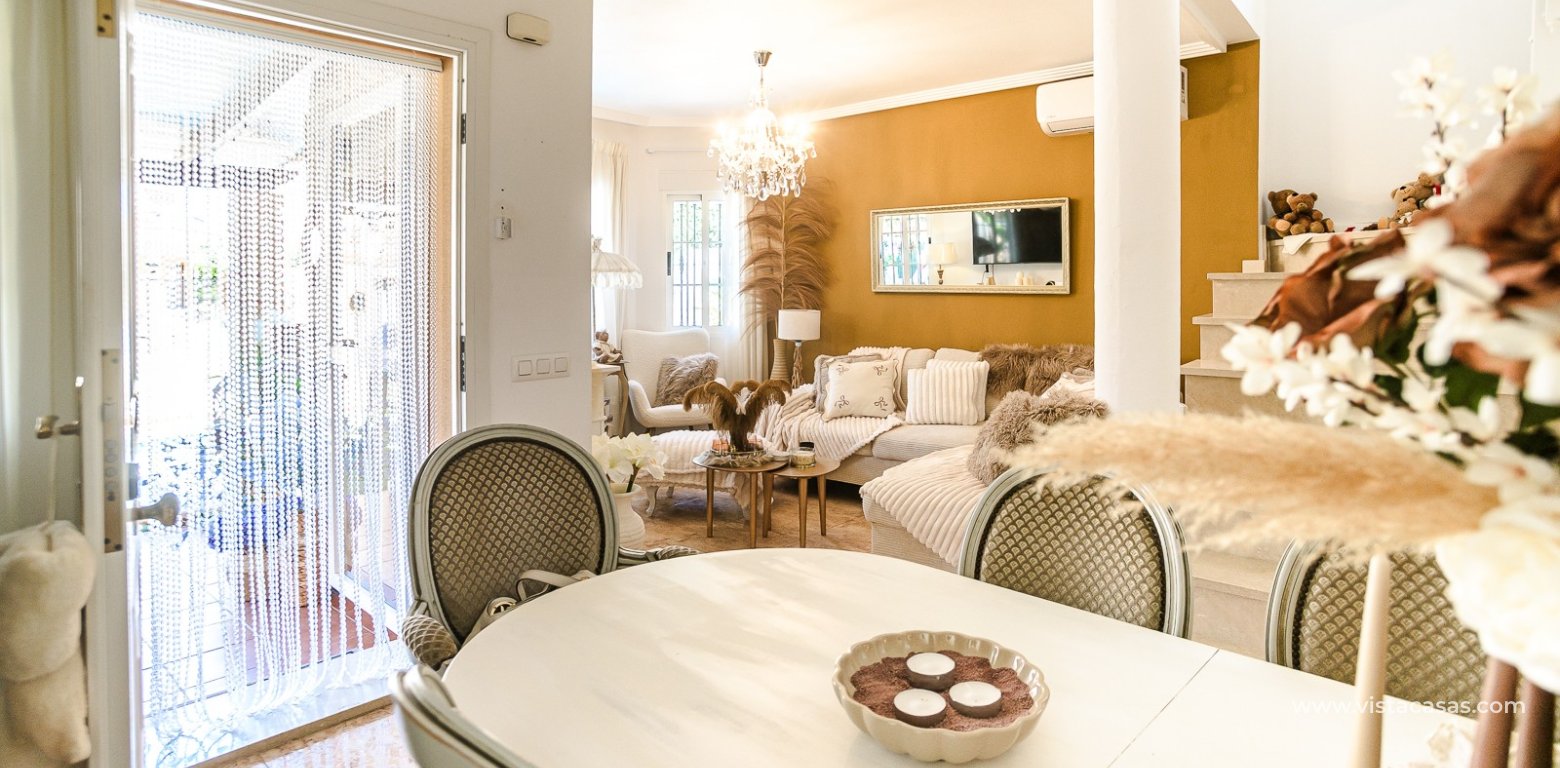 Sale - Villa - El Raso