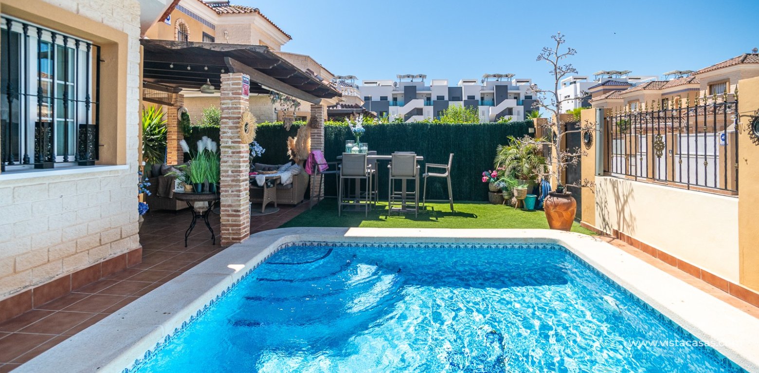 Sale - Villa - El Raso