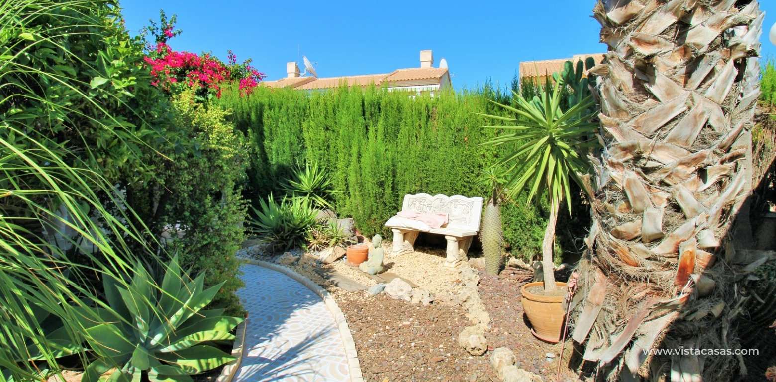 Semi-Detached Townhouse For Sale in Flamingo Hills 2 Playa Flamenca garden