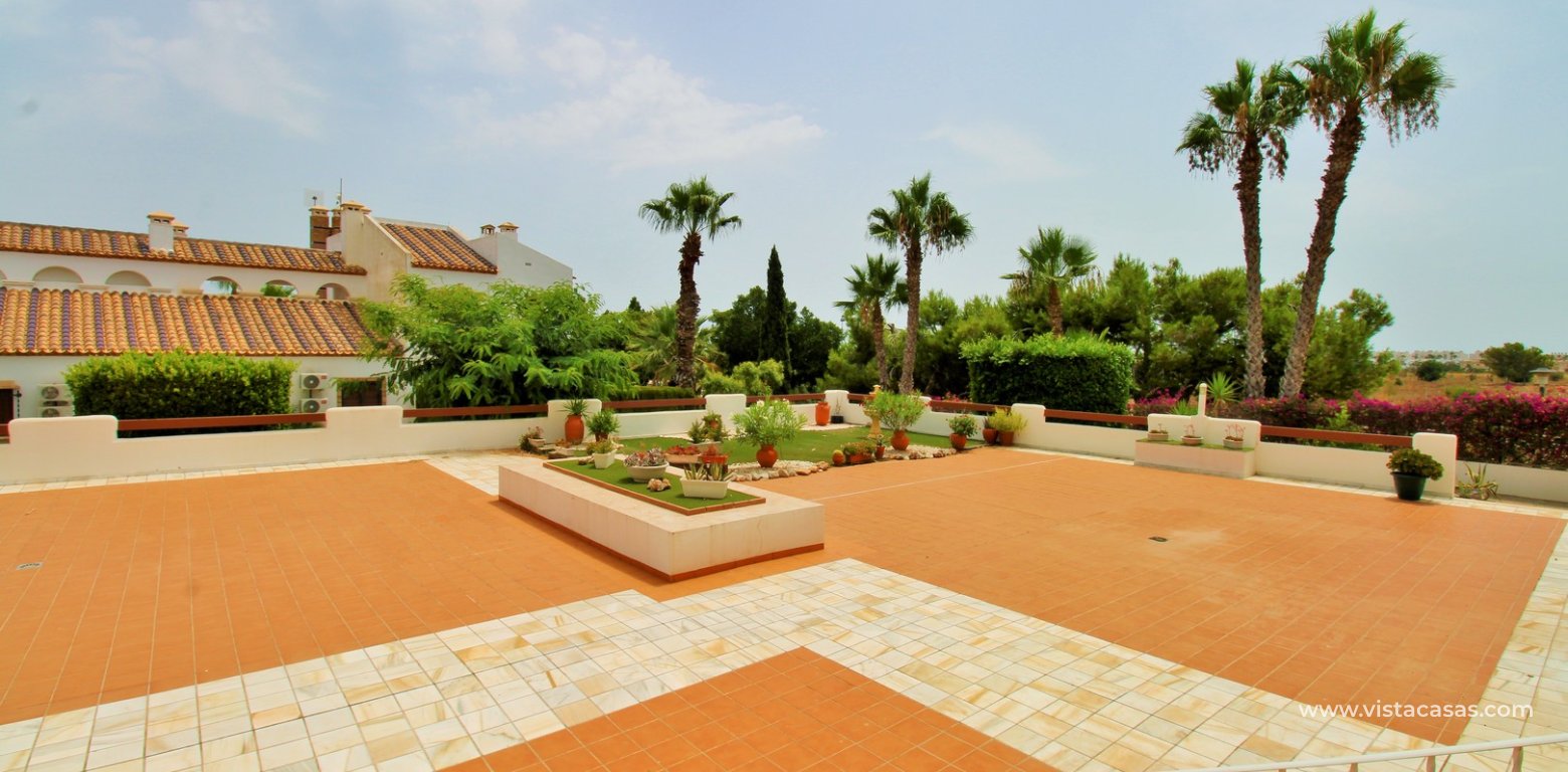 2 Bed Ground Floor Apartment in Brisas del Mar Villamartin communal area