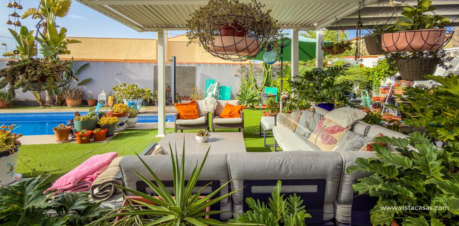 Sale - Villa - Torrevieja - Torretas