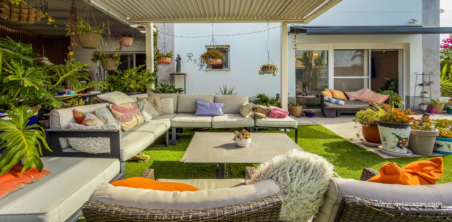 Sale - Villa - Torrevieja - Torretas