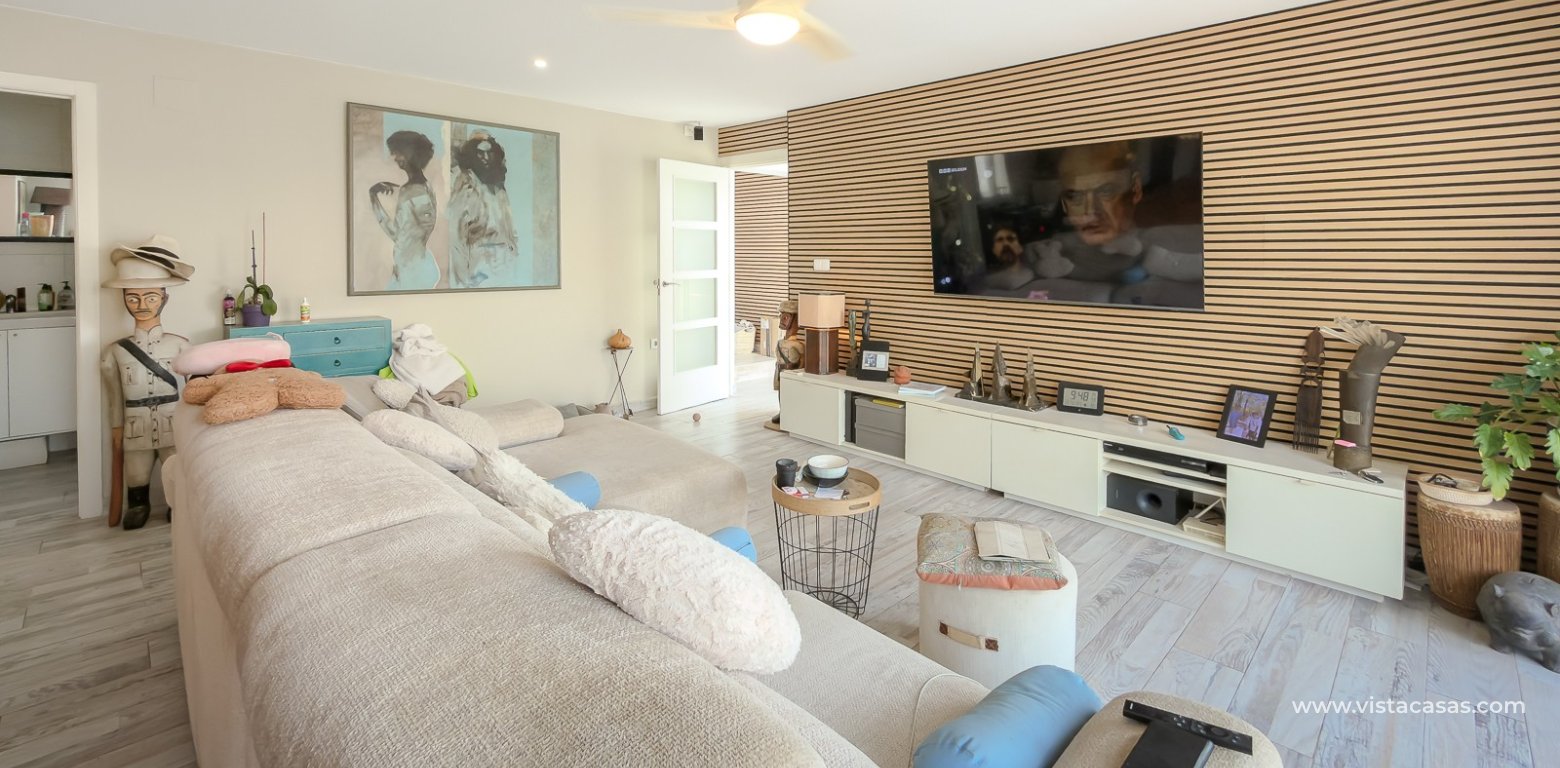 Sale - Villa - Torrevieja - Torretas