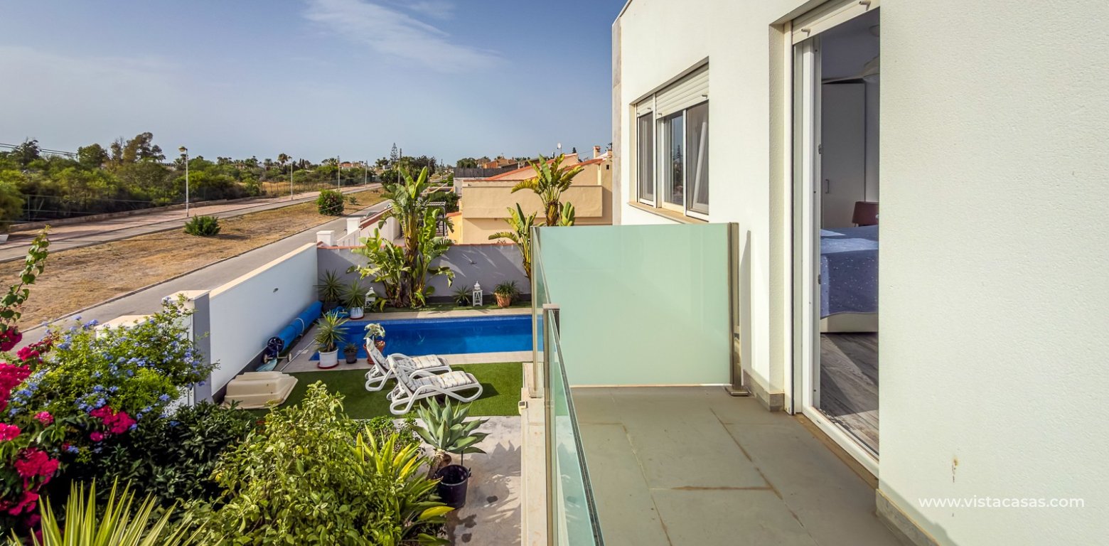 Sale - Villa - Torrevieja - Torretas