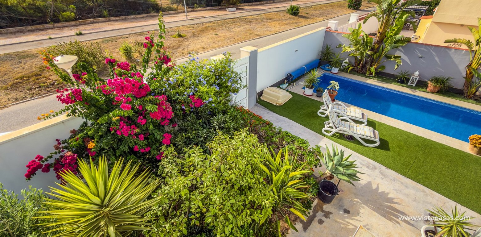 Sale - Villa - Torrevieja - Torretas