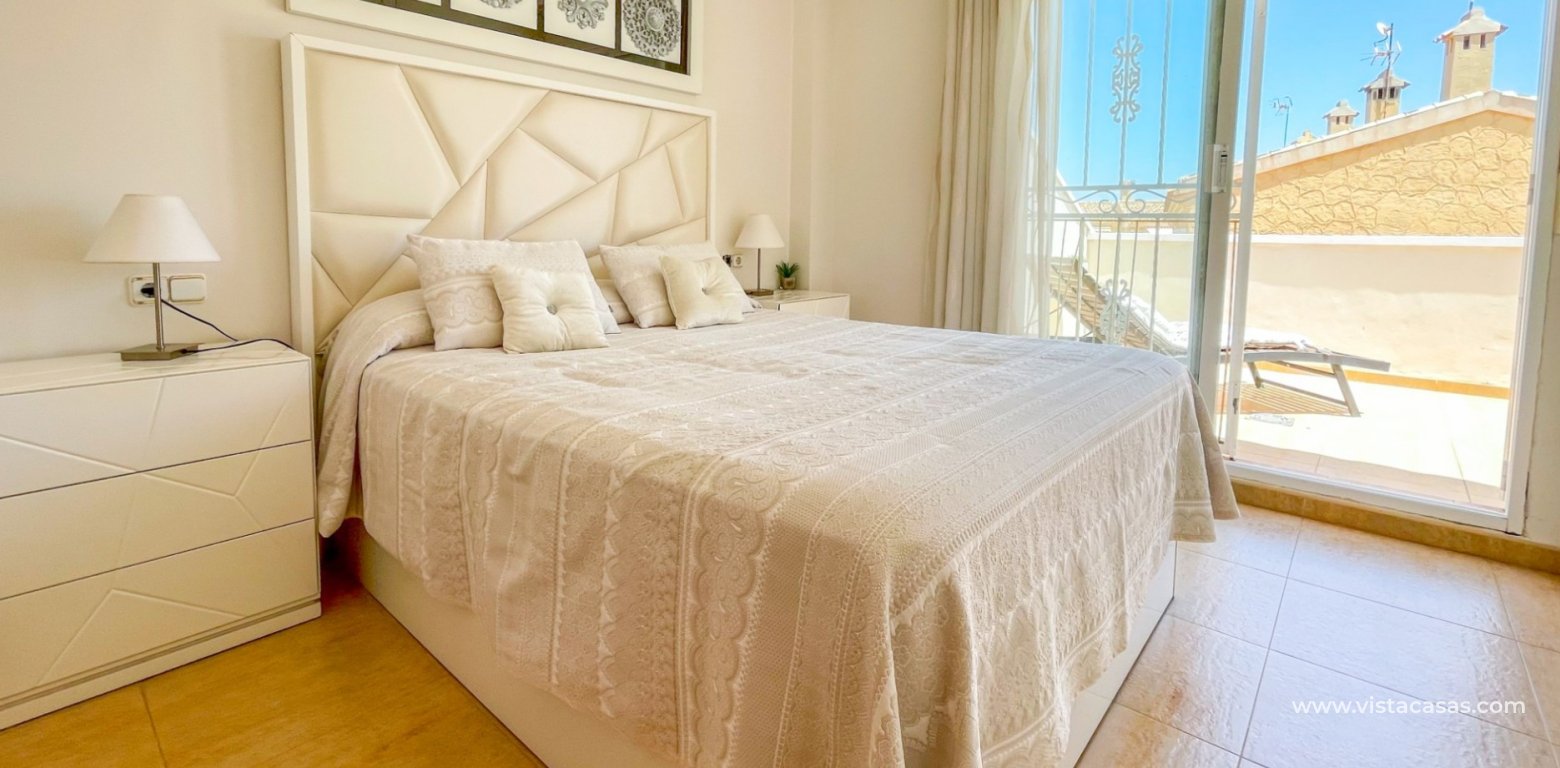 Vente - Maison Mitoyenne - Punta Prima