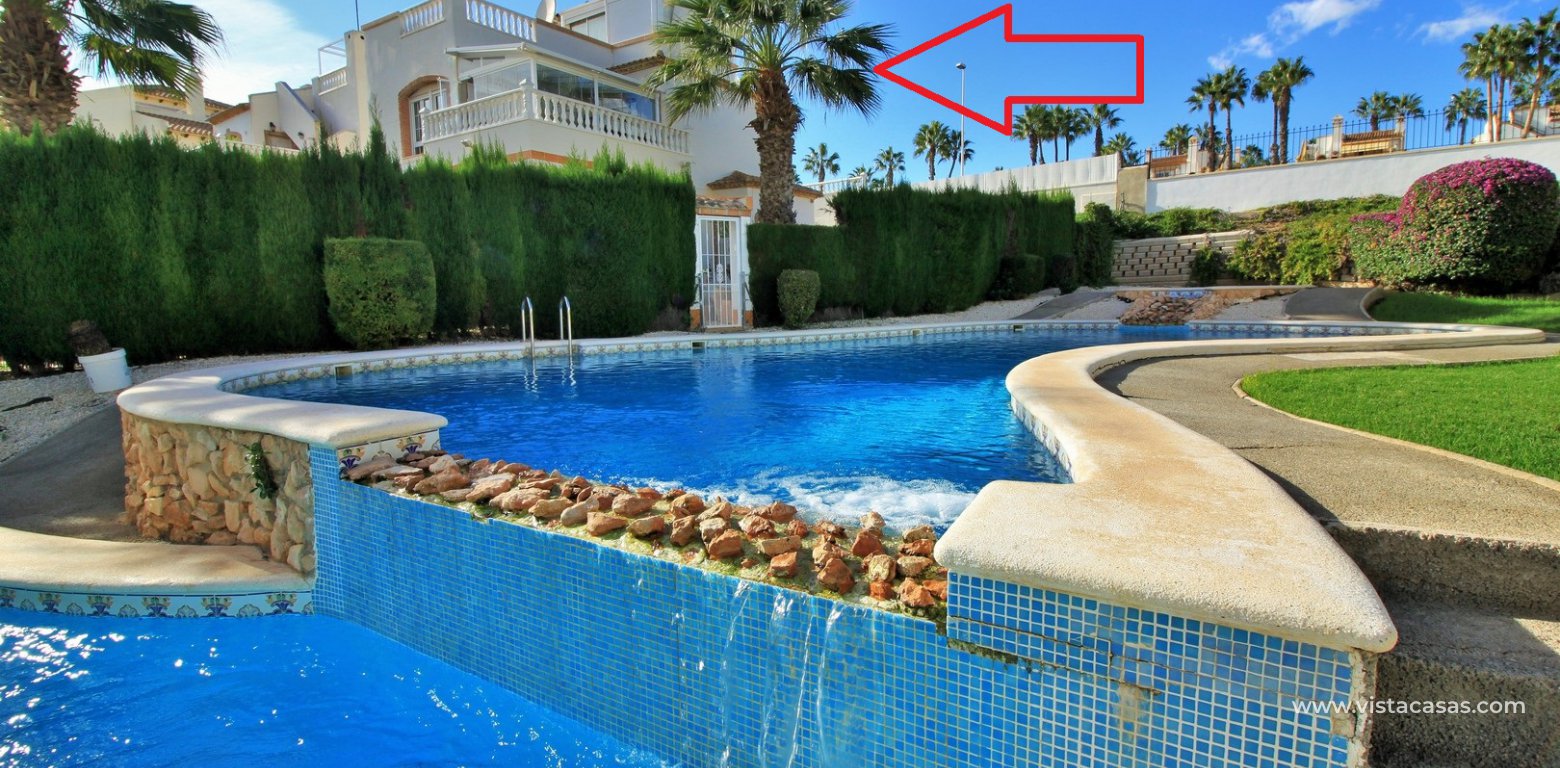 Villa for sale in R8 Los Dolses overlooking pool