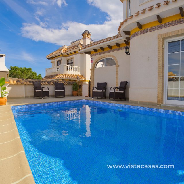 Villa - Sale - Torrevieja - Torrevieja