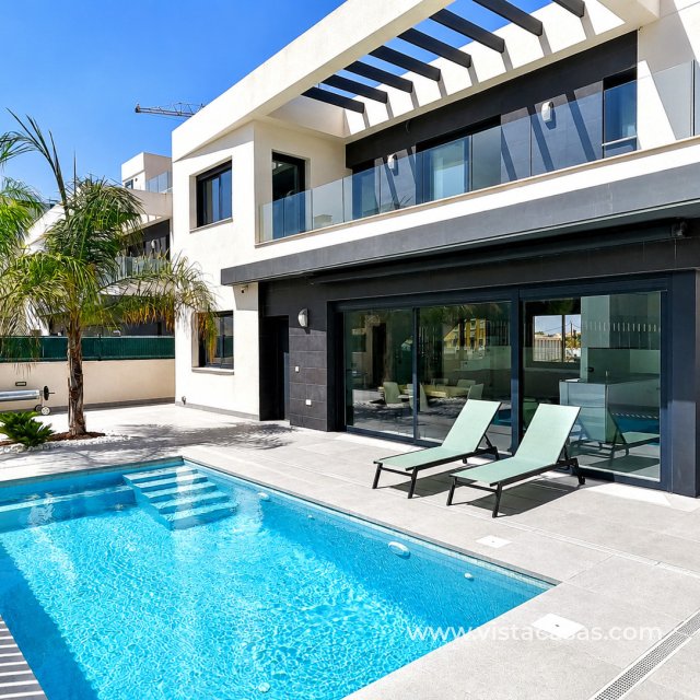 Villa - Sale - Algorfa - La Finca Golf Resort