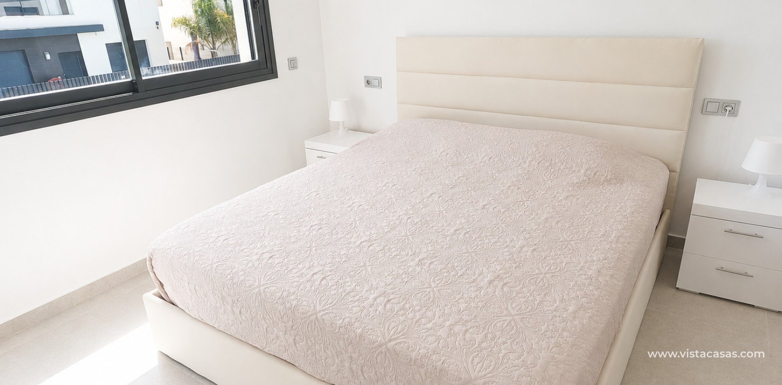Sale - Villa - Algorfa - La Finca Golf Resort