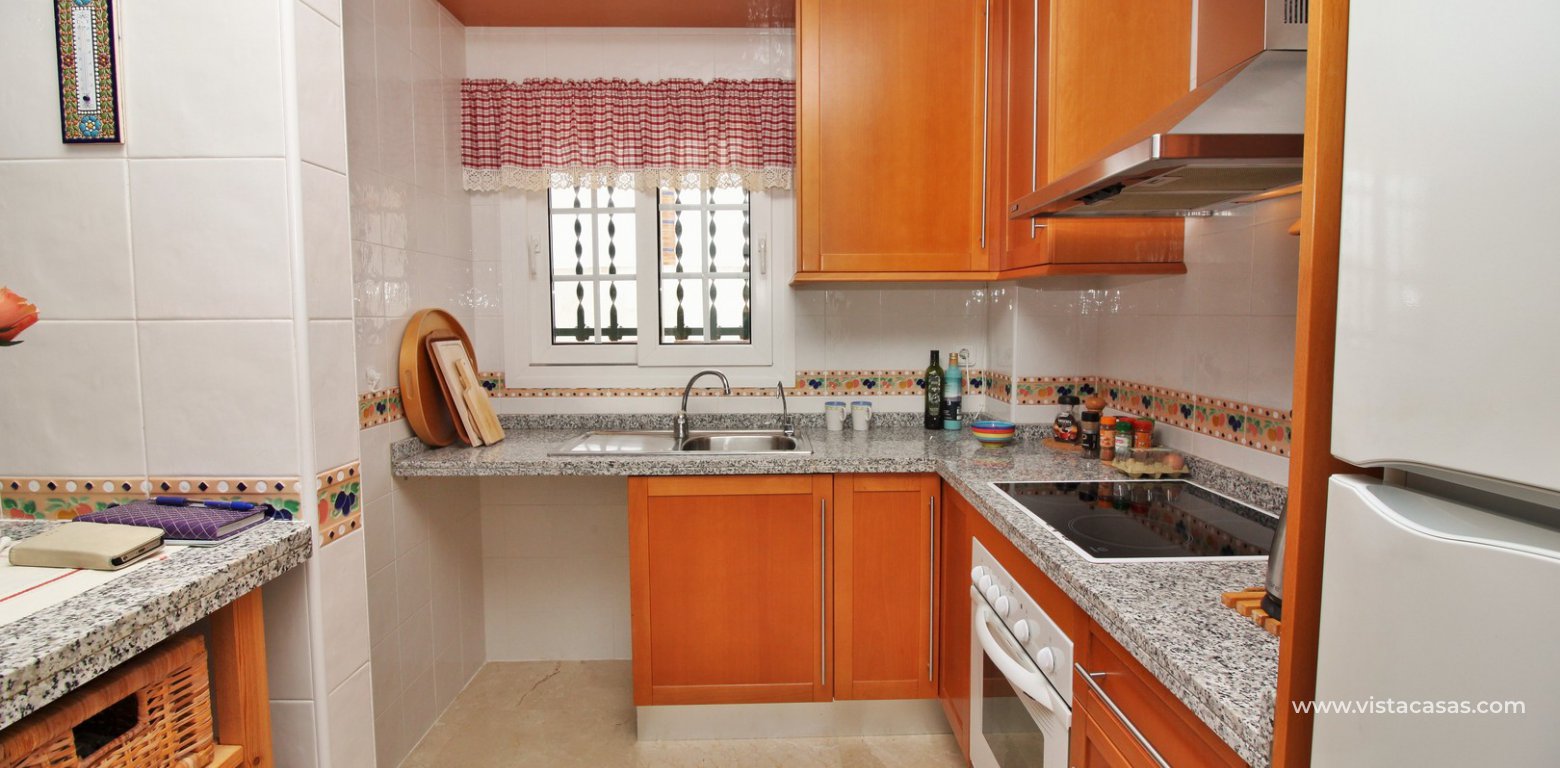 Top floor apartment for sale Las Violetas Villamartin kitchen