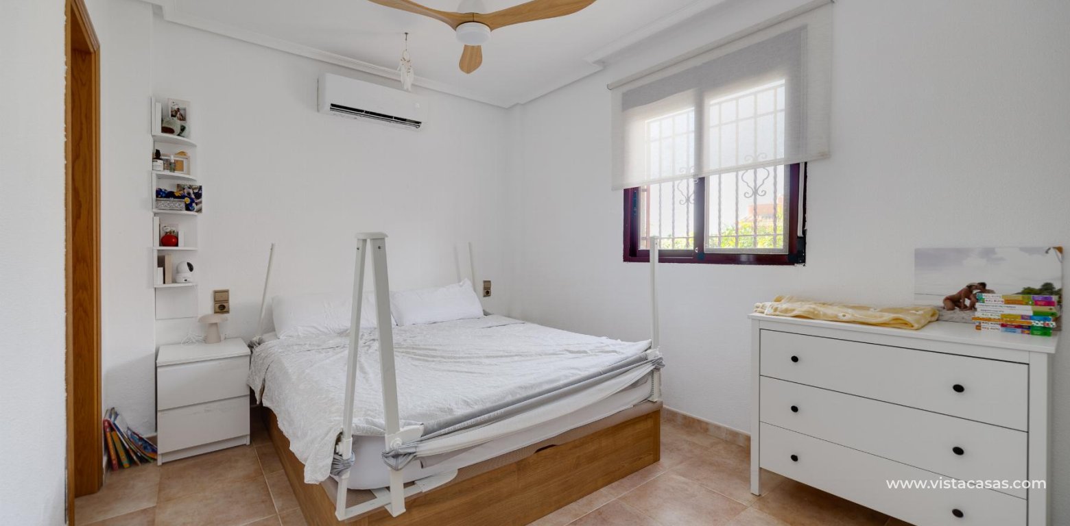 Resale - Villa - La Marina