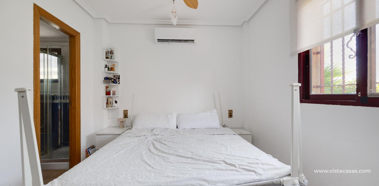 Resale - Villa - La Marina