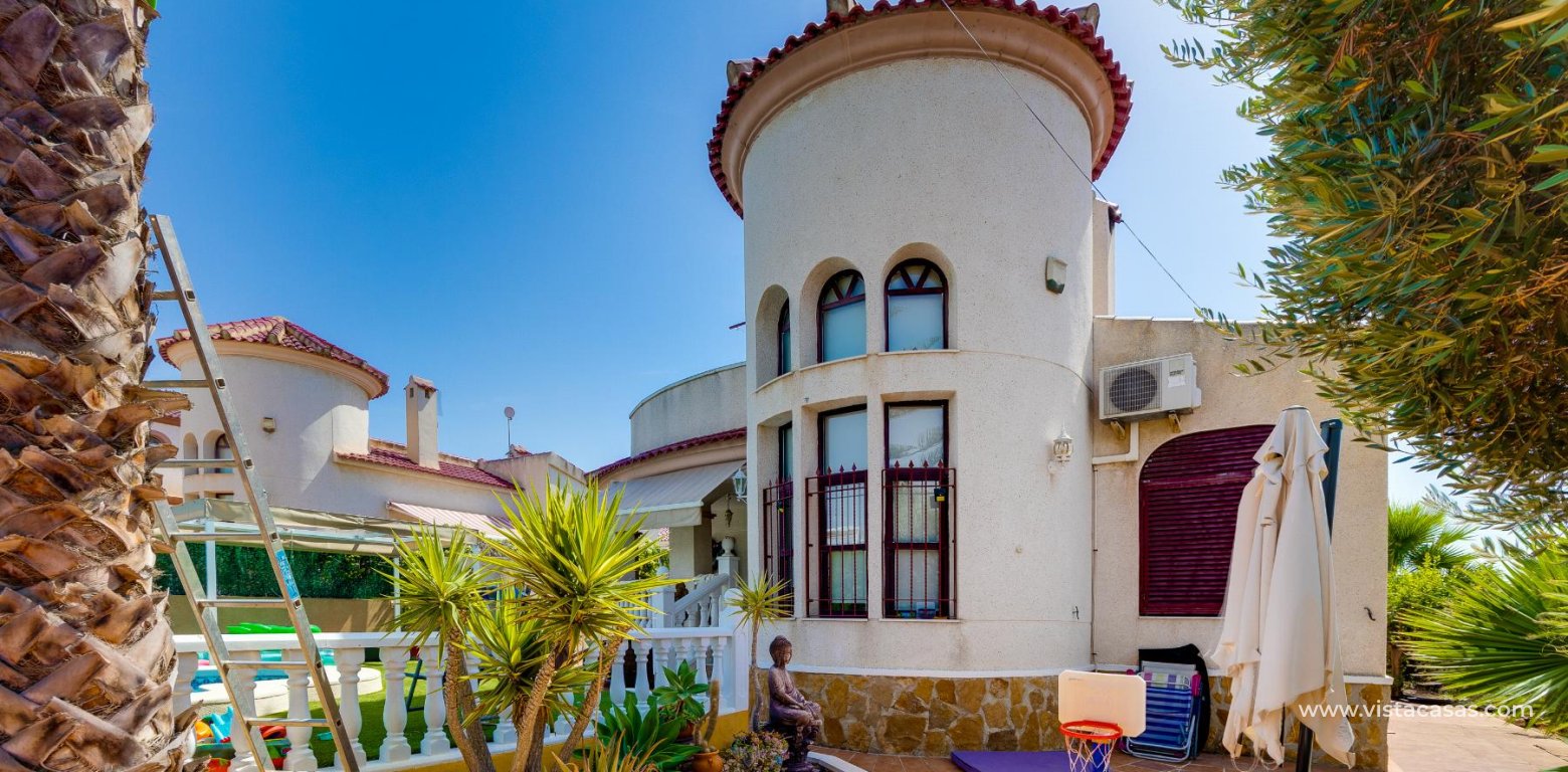 Resale - Villa - La Marina