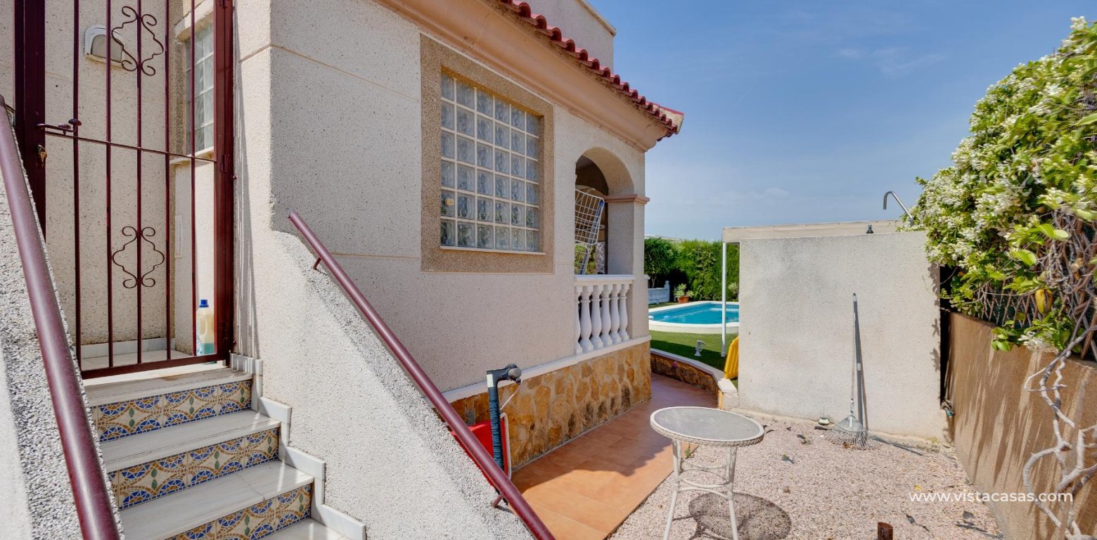 Resale - Villa - La Marina