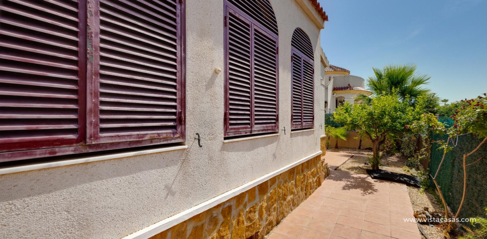 Resale - Villa - La Marina