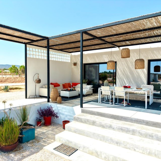 Villa - Sale - Pinoso - Pinoso