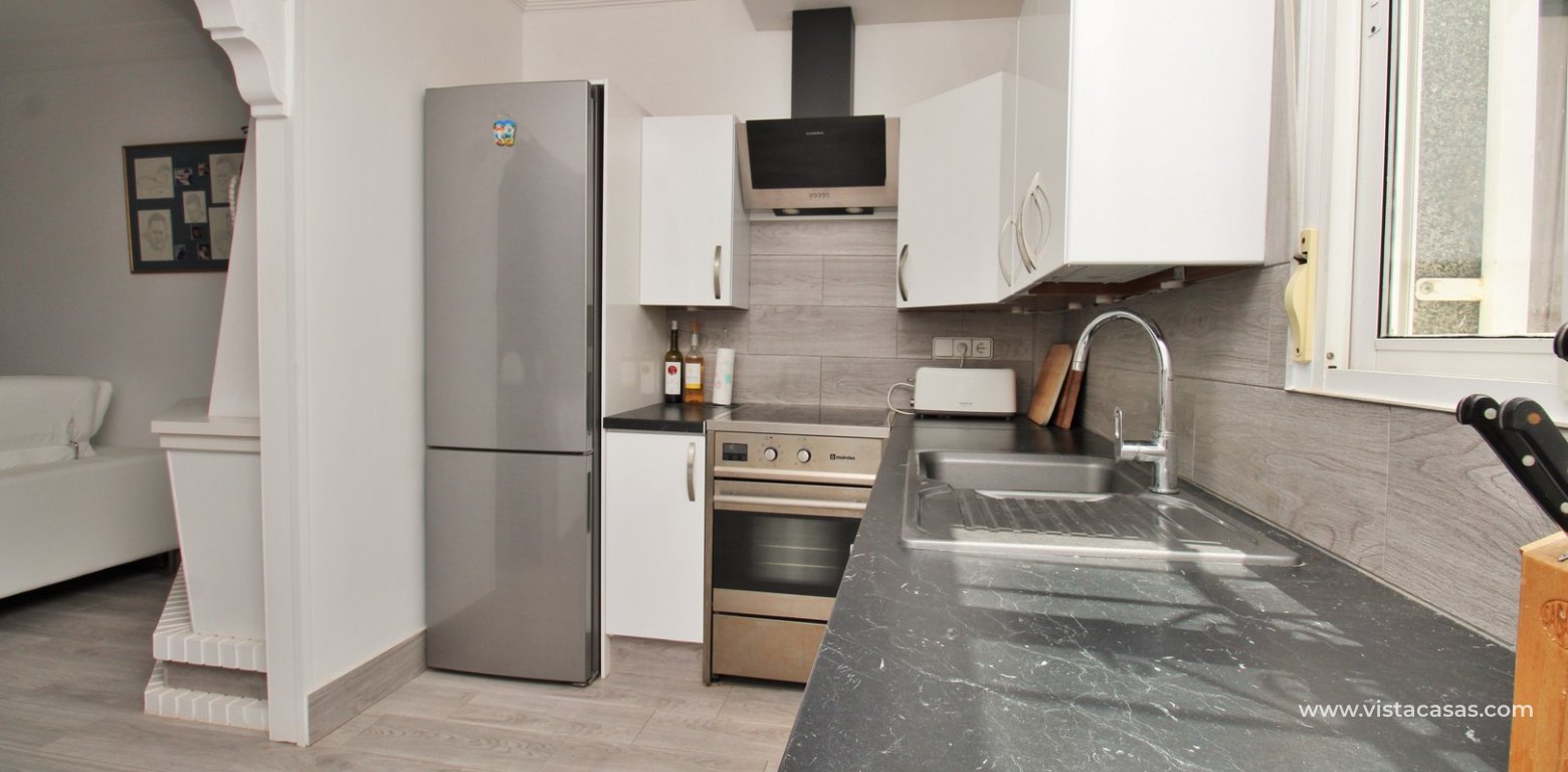 Renovated Penthouse in Las Violetas Villamartin kitchen 2
