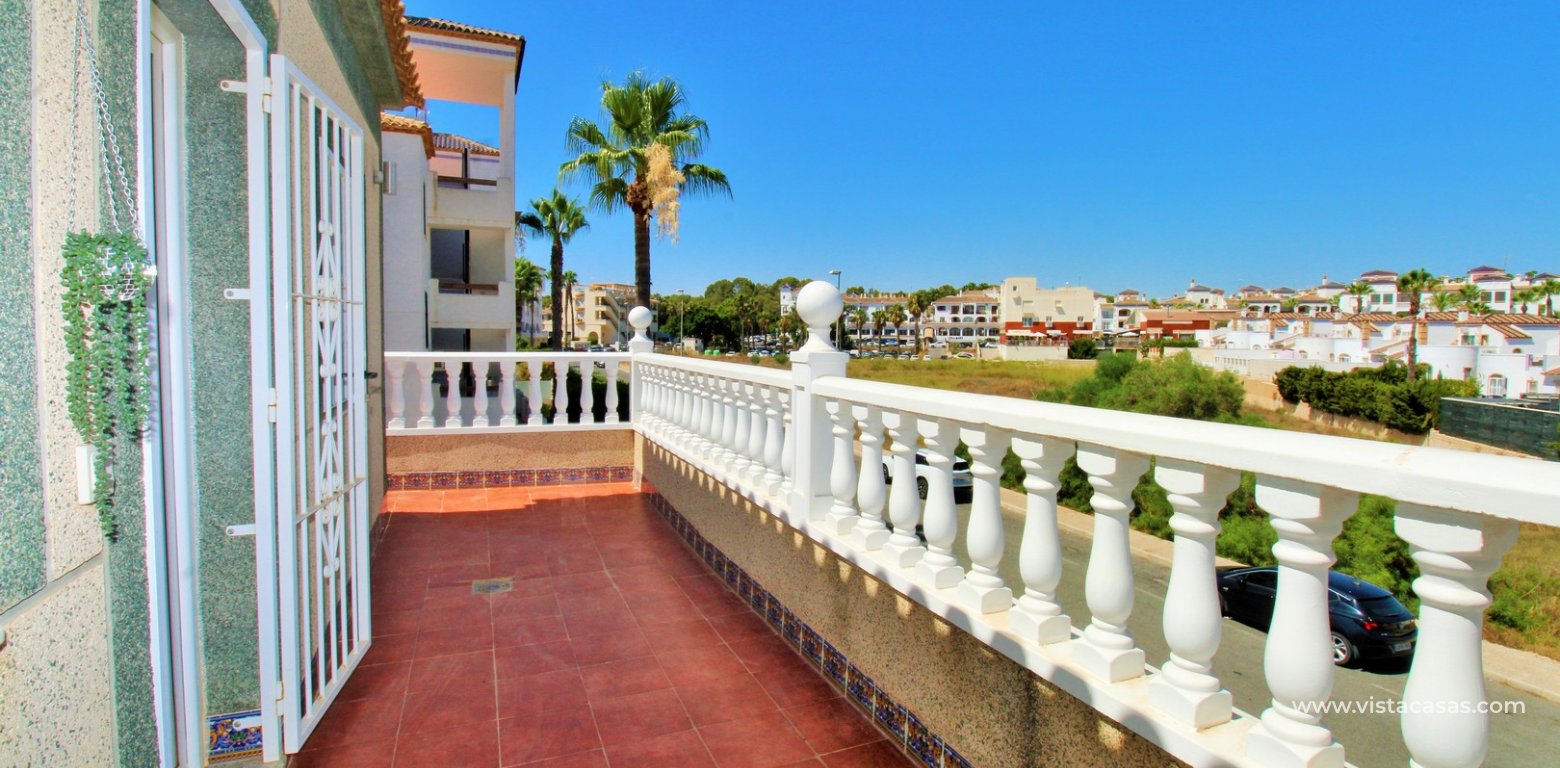 Renovated Penthouse in Las Violetas Villamartin front entrance