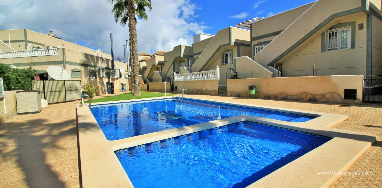 Renovated Penthouse in Las Violetas Villamartin swimming pool