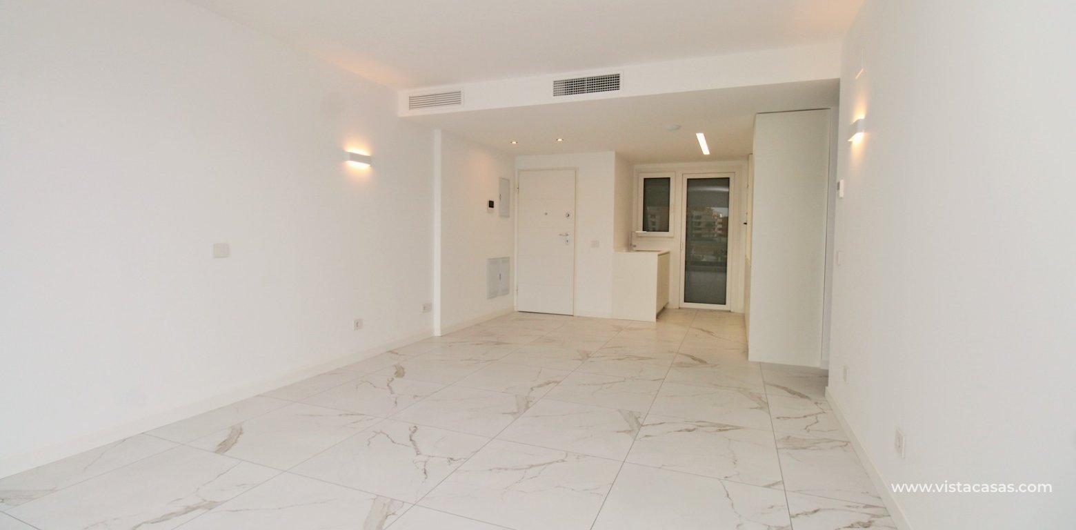 Resale 2 bedroom apartment for sale in Valonia Resort Punta Prima lounge 2