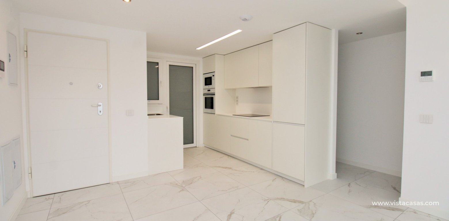 Resale 2 bedroom apartment for sale in Valonia Resort Punta Prima dining area