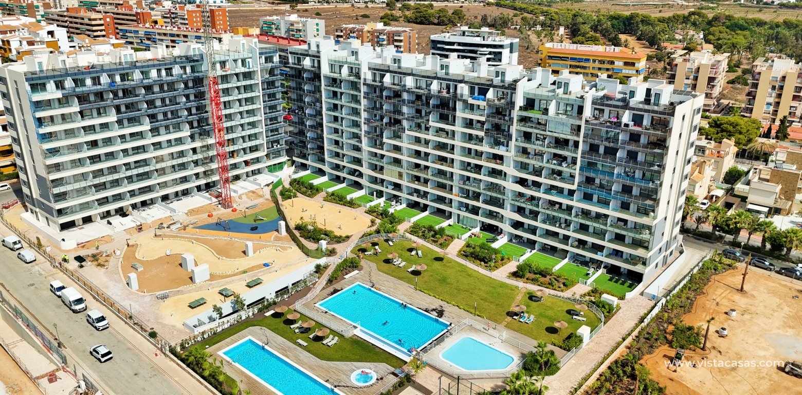 Resale 2 bedroom apartment for sale in Valonia Resort Punta Prima pools