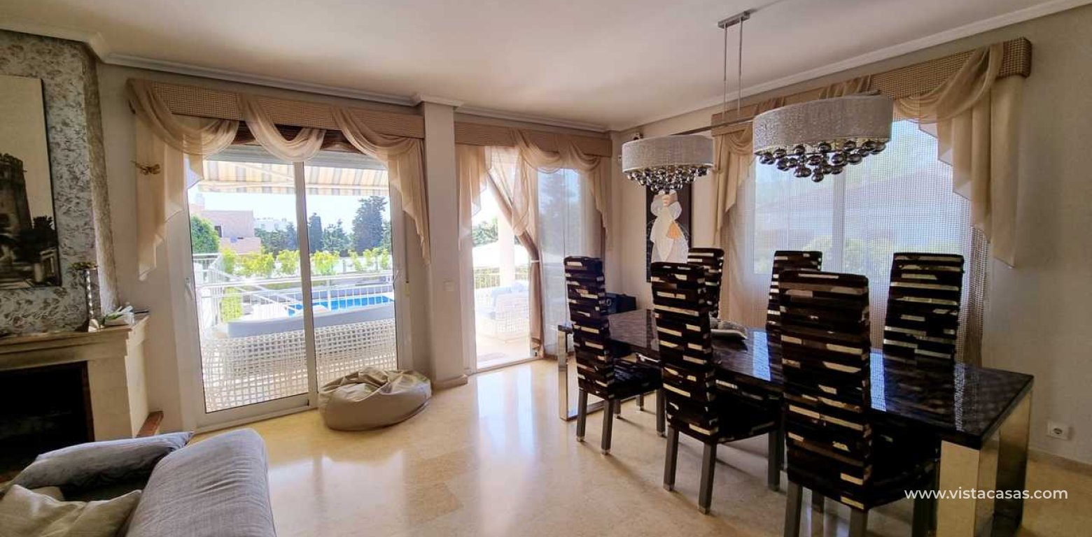 Sale - Villa - Torrevieja - La Mata