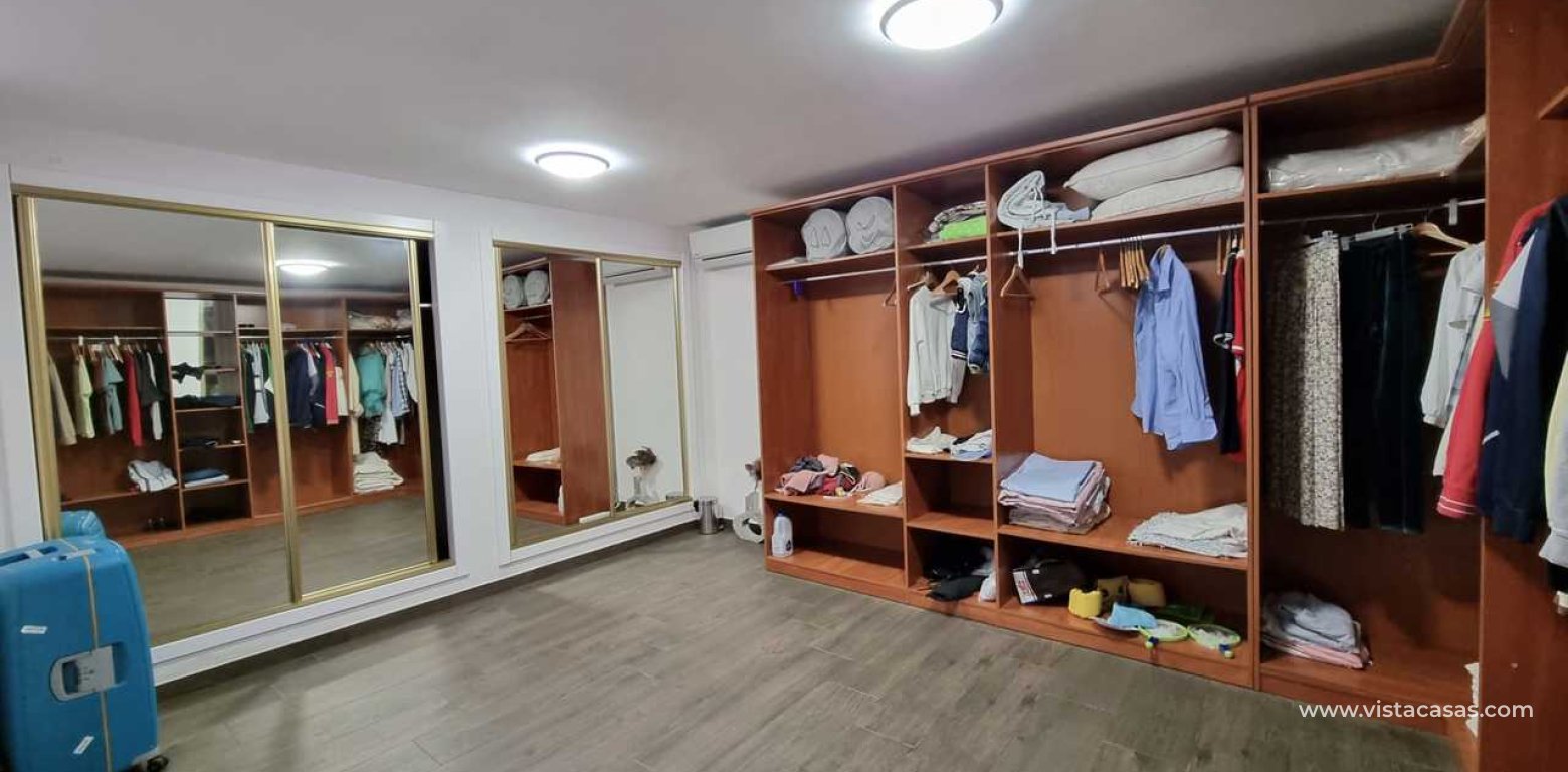 Sale - Villa - Torrevieja - La Mata