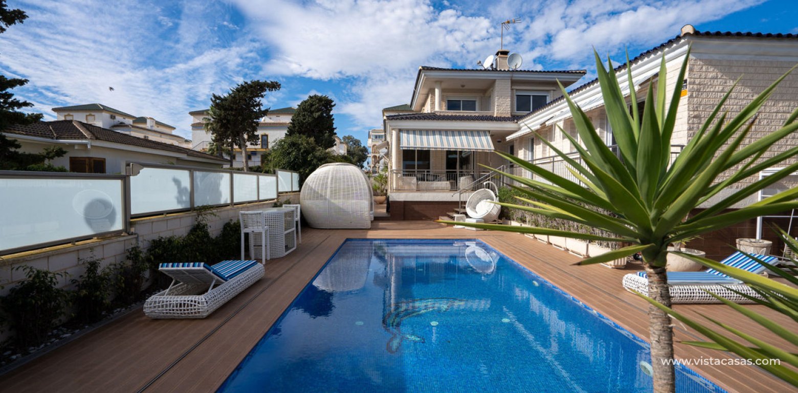 Sale - Villa - Torrevieja - La Mata