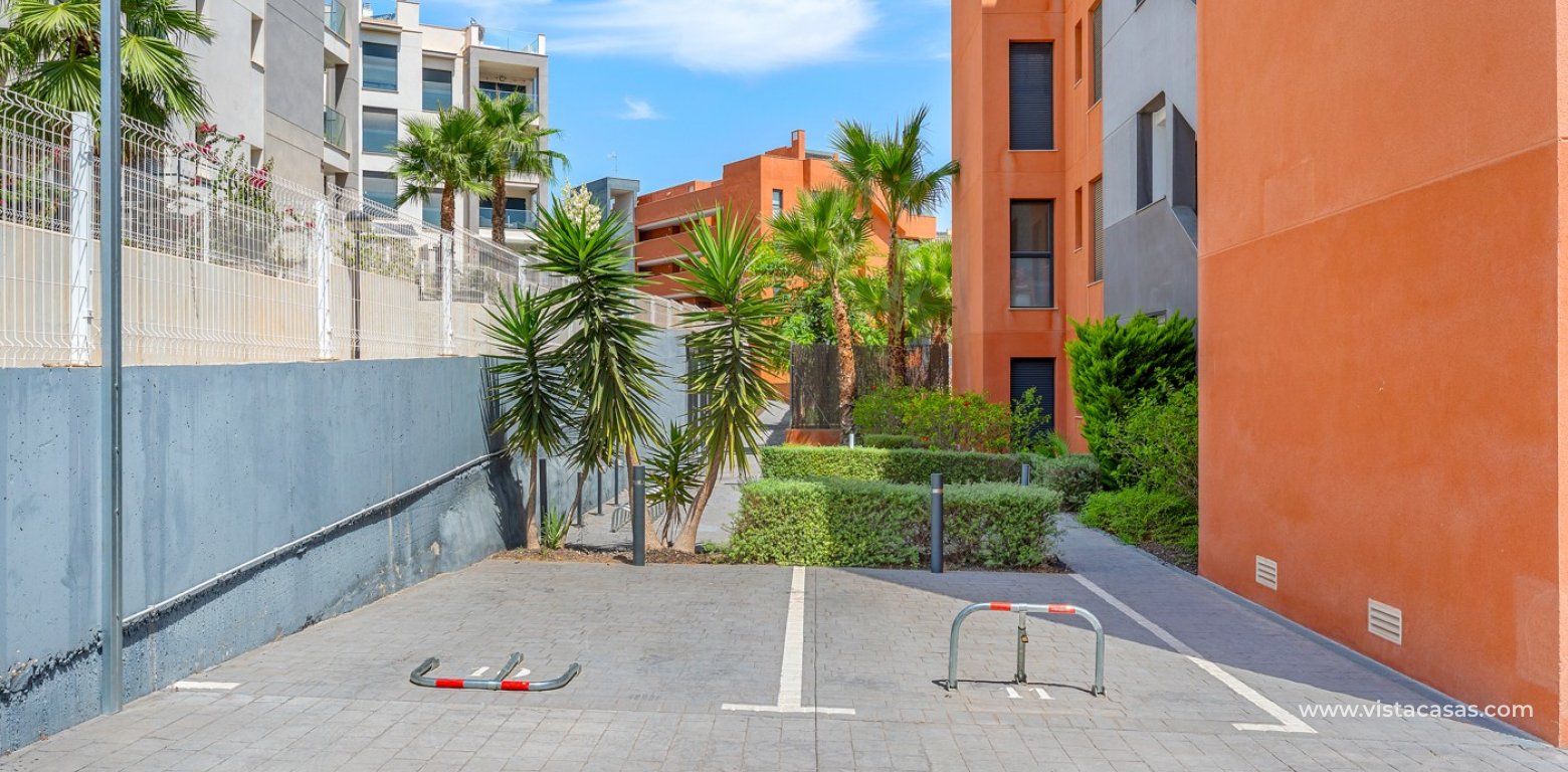 Resale - Apartment - Villamartin