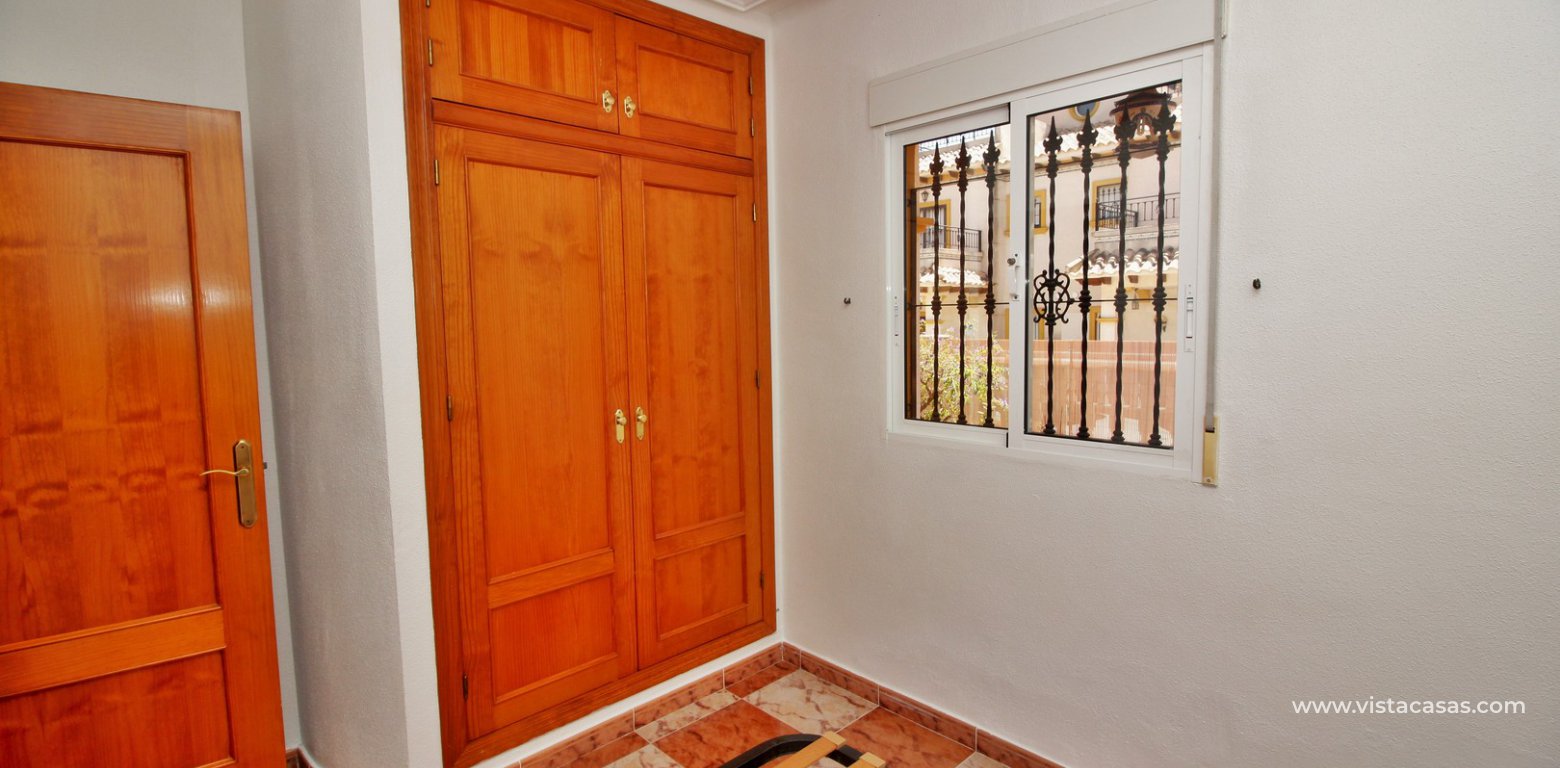 Bungalow for sale in Pinada Golf Villamartin double bedroom fitted wardrobes