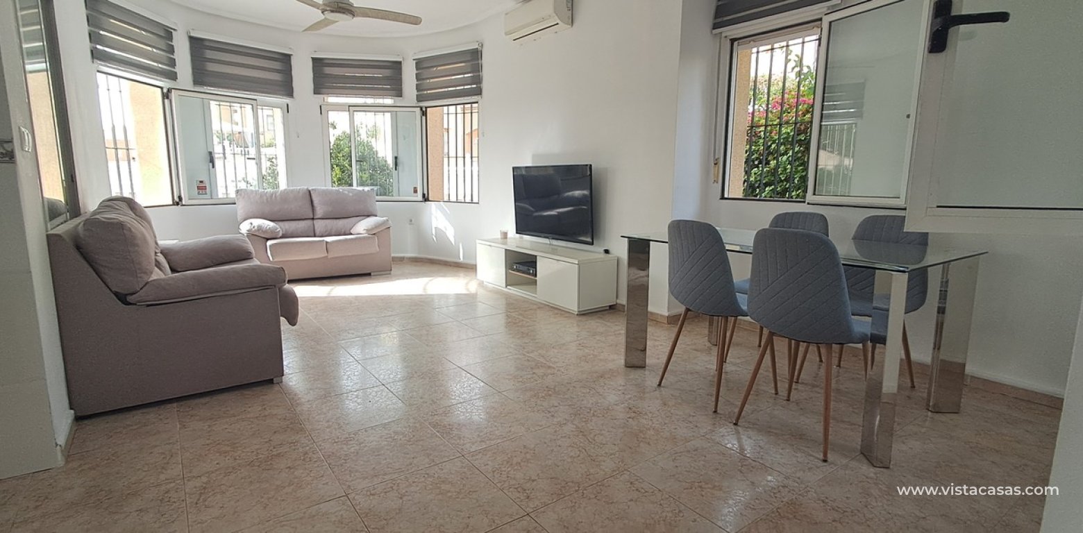 Sale - Villa - Villamartin