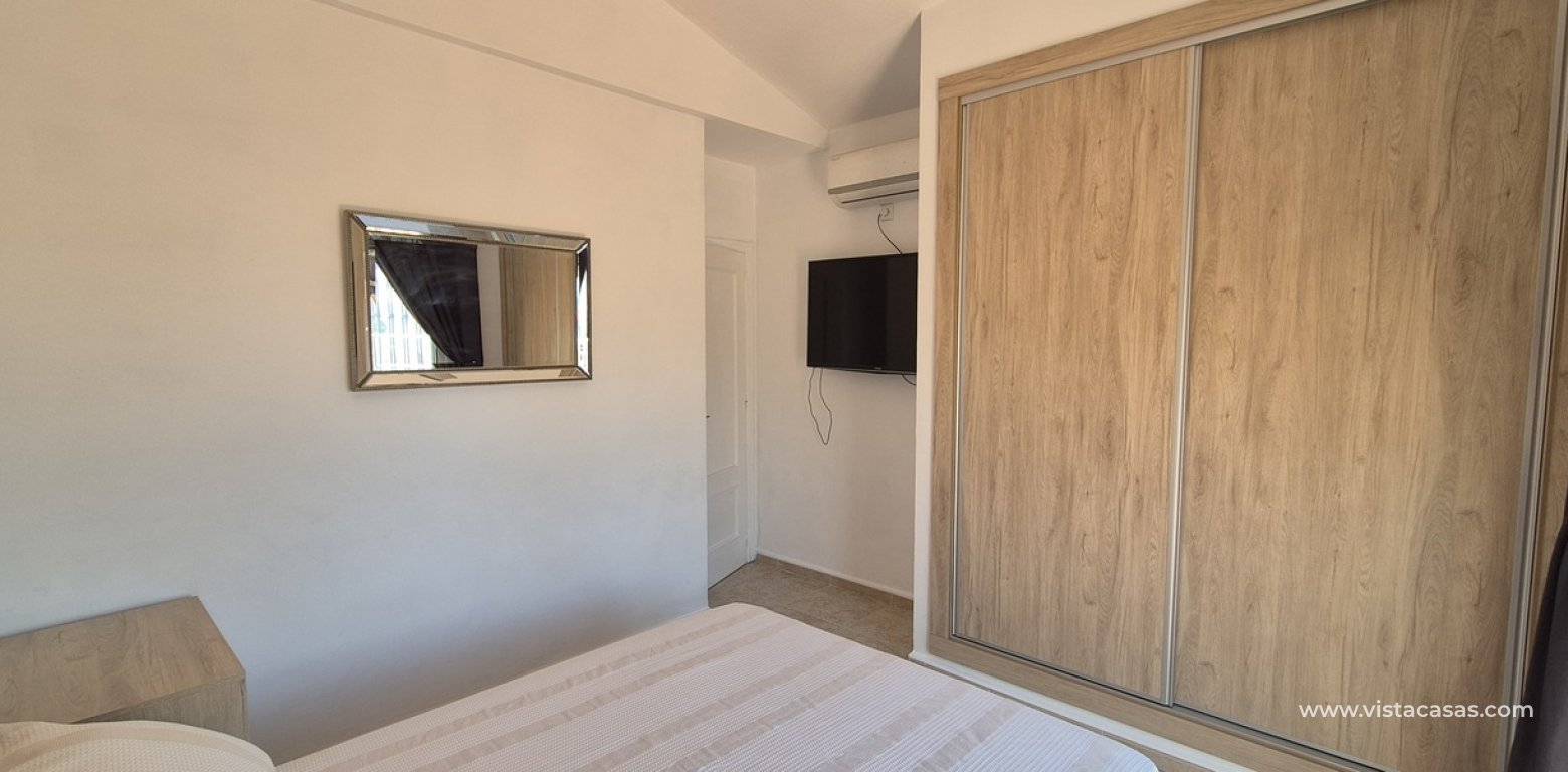 Sale - Villa - Villamartin