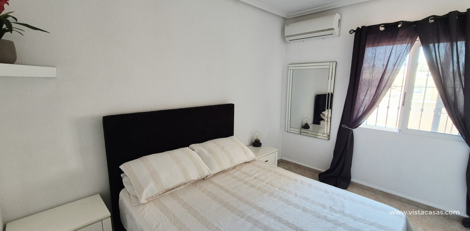 Sale - Villa - Villamartin