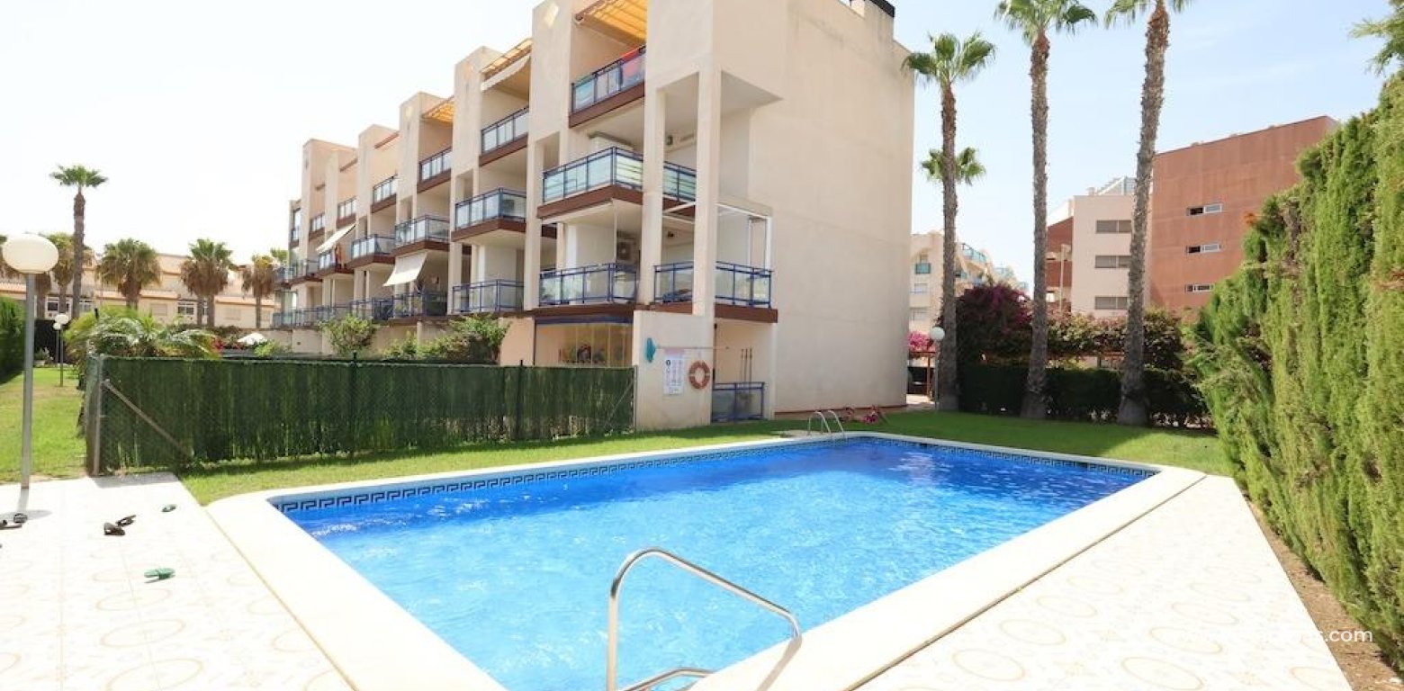 Sale - Appartement - Cabo Roig