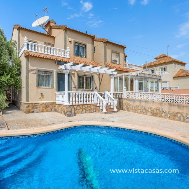 Villa - Sale - Villamartin - Villamartin