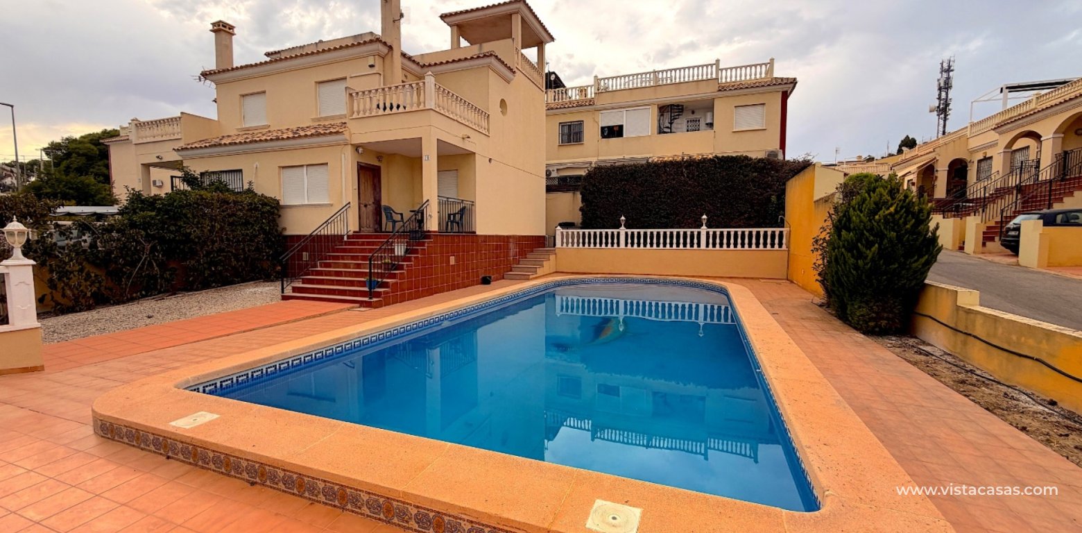 Resale - Villa - Algorfa