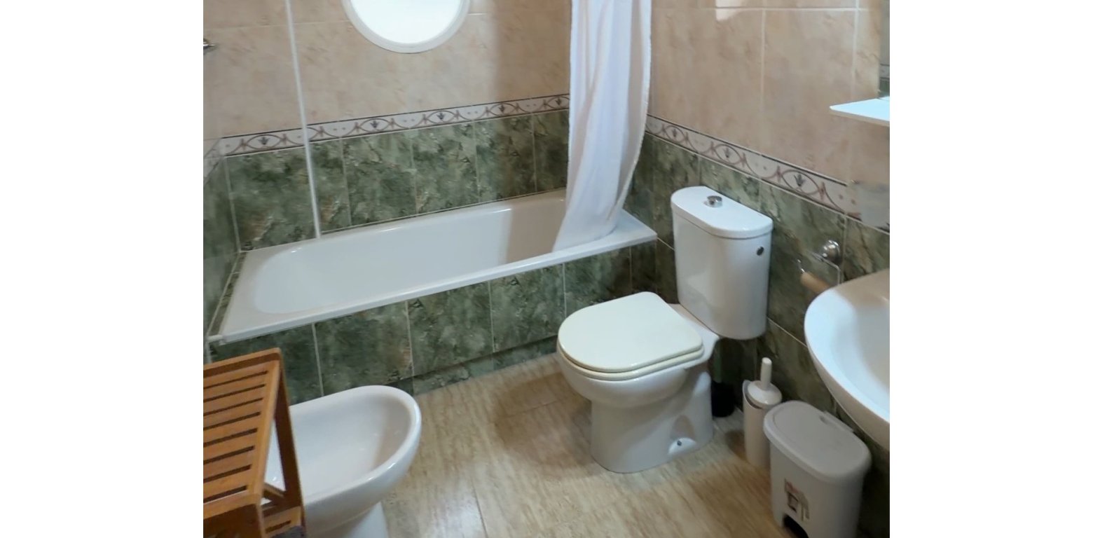 Resale - Villa - Algorfa