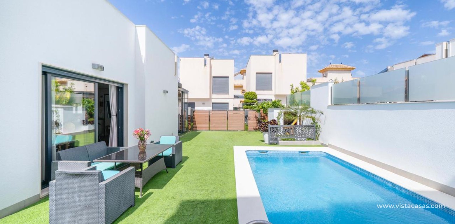 Sale - Villa - Torrevieja