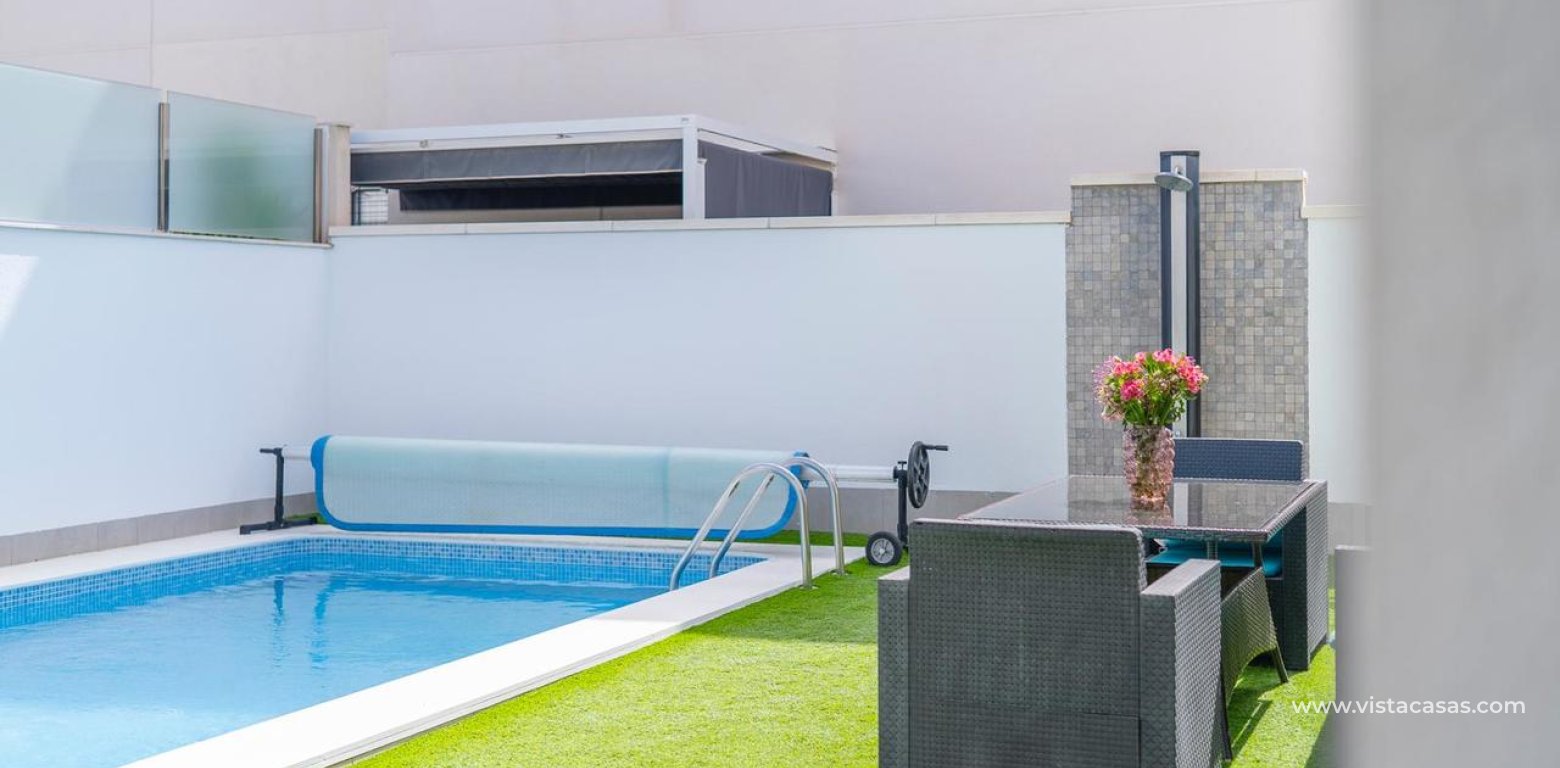 Sale - Villa - Torrevieja