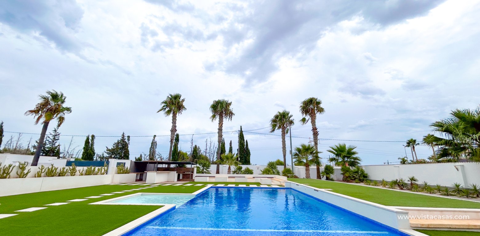 Resale - Villa - Los Montesinos