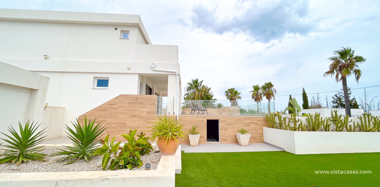 Resale - Villa - Los Montesinos
