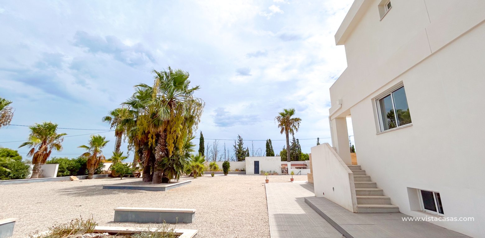 Resale - Villa - Los Montesinos