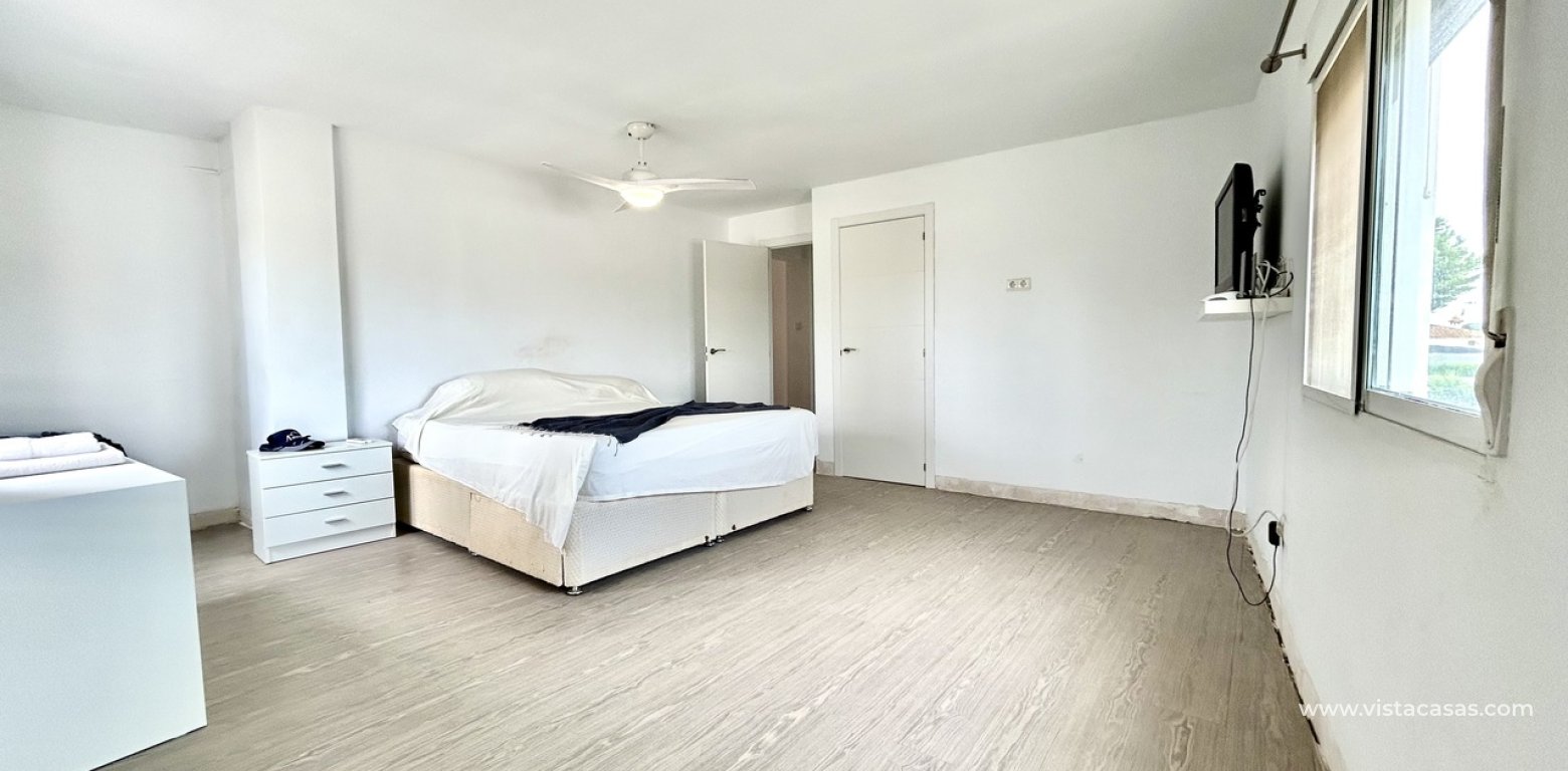 Resale - Villa - Los Montesinos