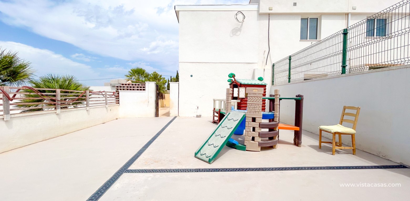 Resale - Villa - Los Montesinos